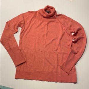 Banana Republic turtleneck